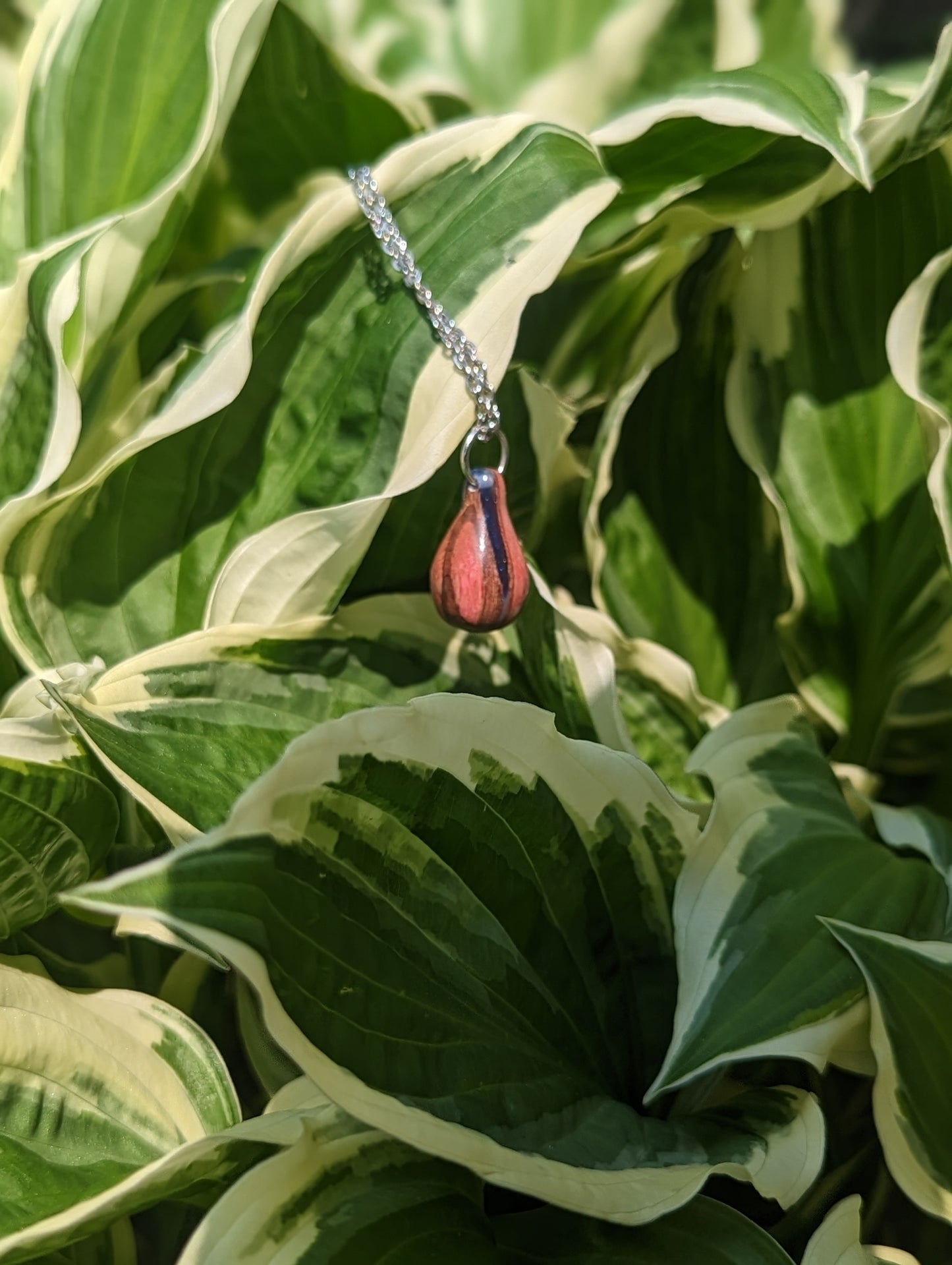 Teardrop liveedge epoxy necklace