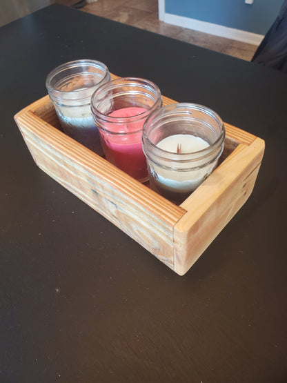 Reclaimed wood box